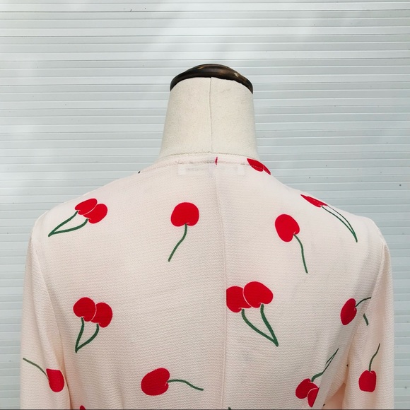 HERE COMES THE SUN Pink Wrap Blouse Bell Sleeves Cherry Casual Size 8 - Picture 6 of 8